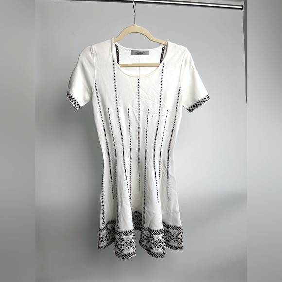 D. Exterior Designer Dress Made in Italy - Picture 1 of 6